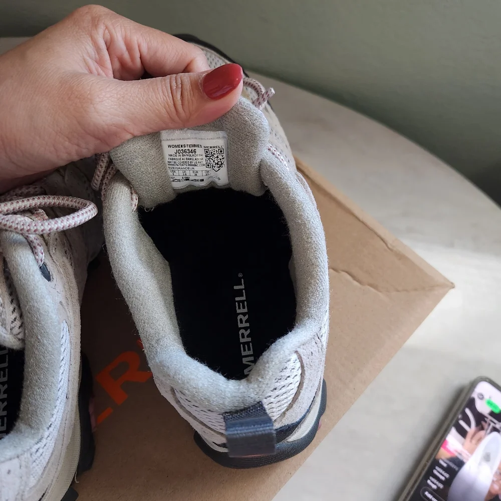 Merrell Moab 3 Hiking Shoes - Picture 8 of 13